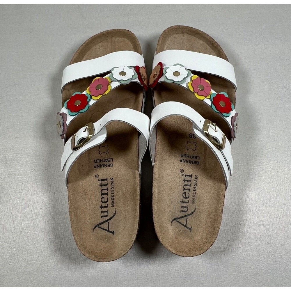 Autenti Made in Spain White Leather Floral Applique Sandals Size EU 38 US 7.5-8